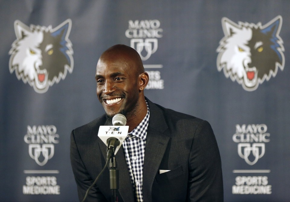 半岛晨报：李国旭中超执教表现不逊于邵佳一，甚至更胜一筹（半岛晨报：李国旭中超执教不亚于邵佳一，甚至更为出色）