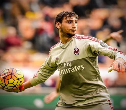 NBA战报：布里奇斯35分，黄蜂118-111加时击败猛龙（NBA速递：布里奇斯砍35分，黄蜂加时118-111力克猛龙）