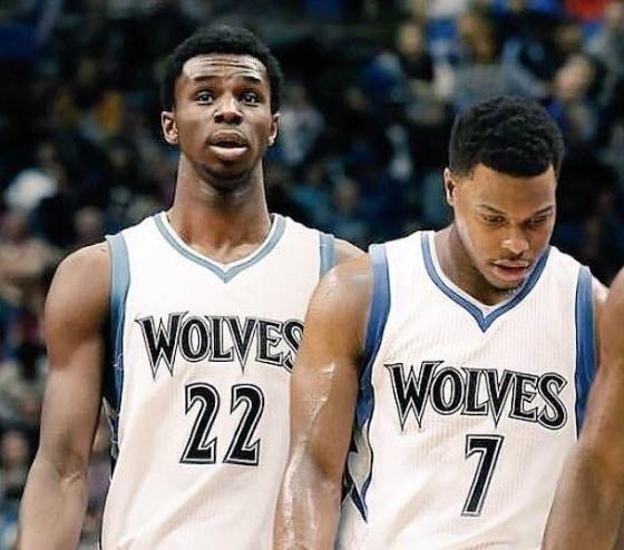 ATP年终总决赛男单小组赛：弗里茨0-2德米纳尔（ATP总决赛男单小组赛：德米纳尔直落两盘击败弗里茨）