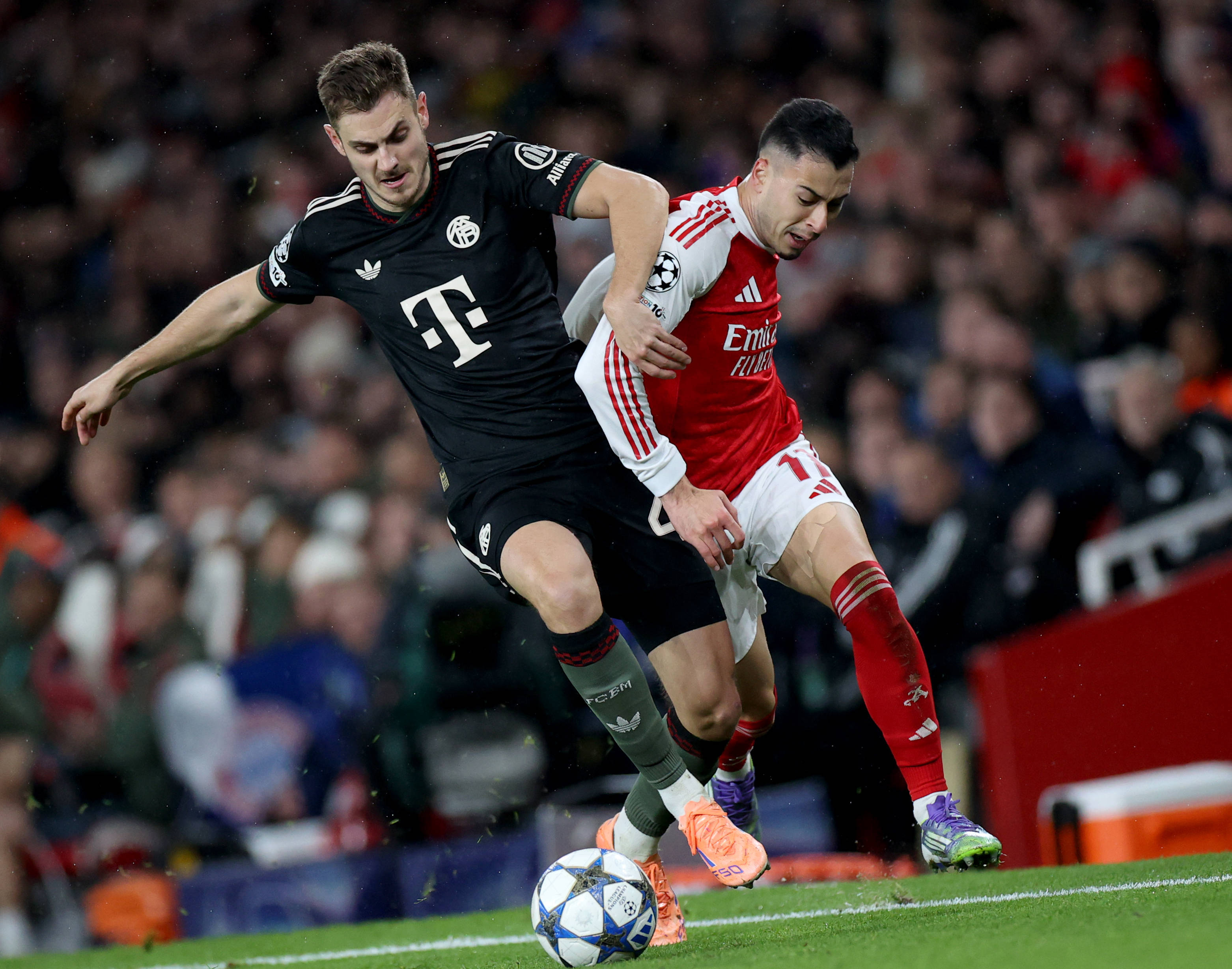 中超赛程更新：关注积分榜前五,（中超最新赛程：聚焦积分榜前五）