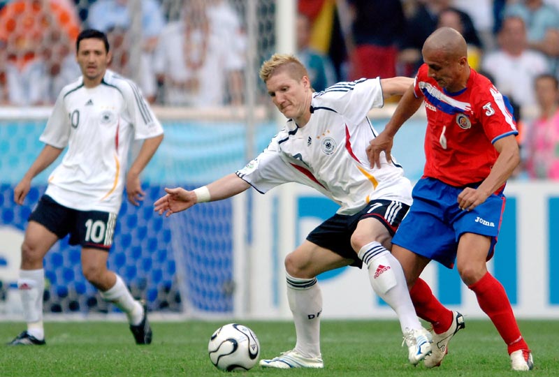 埃迪-豪：俱乐部在处理伊萨克的事，我通过媒体知道他在皇社（埃迪-豪：伊萨克事宜由俱乐部跟进，我也是从媒体得知他在皇社）