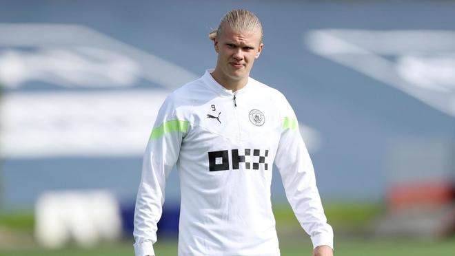 国米vs拉齐奥：劳塔罗搭档博尼，巴雷拉、恰尔汗奥卢出战（国米迎战拉齐奥：劳塔罗携手博尼，巴雷拉与恰尔汗奥卢出战）