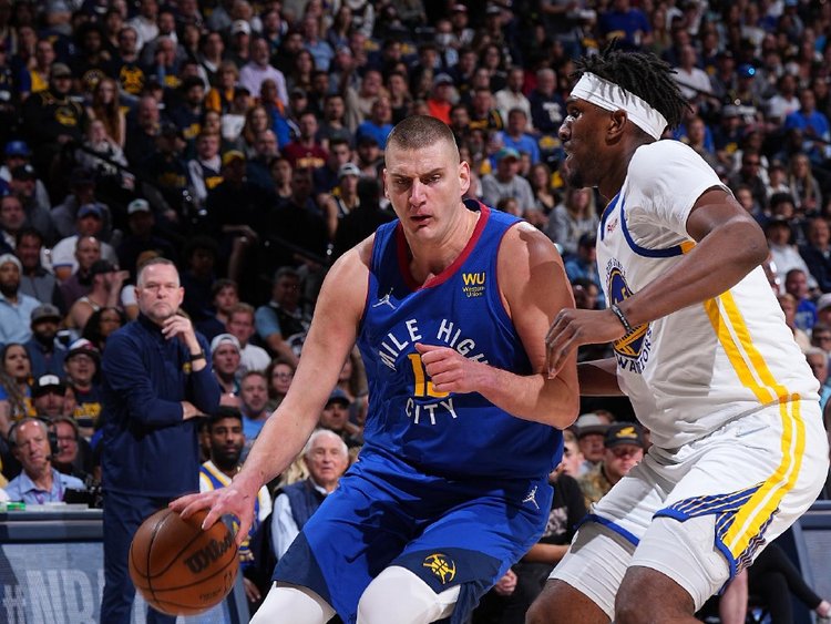 记录报：C罗并不会被追加禁赛，可以正常参加世界杯小组赛（记录报：C罗不会遭追加停赛，世界杯小组赛可正常出场）