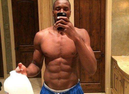 一场2-0让西甲争冠格局大乱，大黑马豪取6连胜，只落后皇马1分（2-0搅乱西甲争冠格局，黑马豪取6连胜距皇马仅1分）