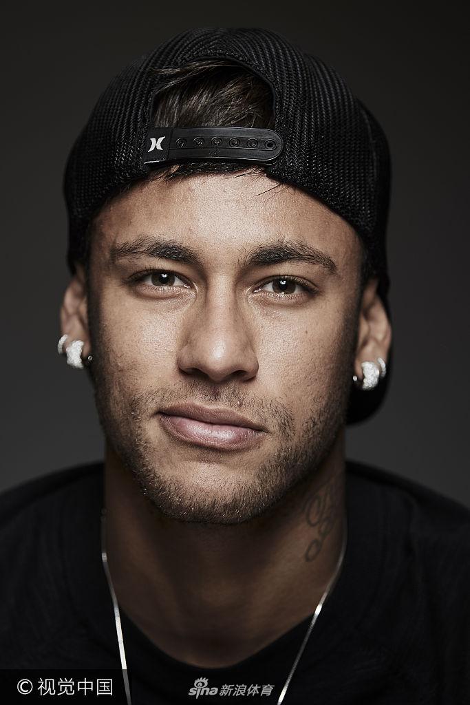 迪马济奥：加蒂被确诊为右膝半月板撕裂，至少缺阵一个月（迪马济奥：加蒂右膝半月板撕裂，预计至少缺席一个月）