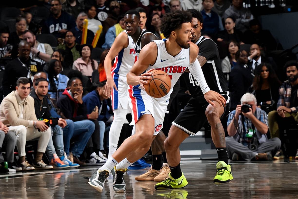 德转列土耳其球员历史身价榜：居莱尔9000万欧元高居第一（德转公布土耳其球员历史身价榜：居莱尔以9000万欧领跑）