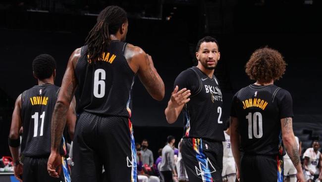 埃孔：尼日利亚足协结清欠款，全队团结一心备战比赛（埃孔：尼日利亚足协已结清欠薪，球队同心备战）