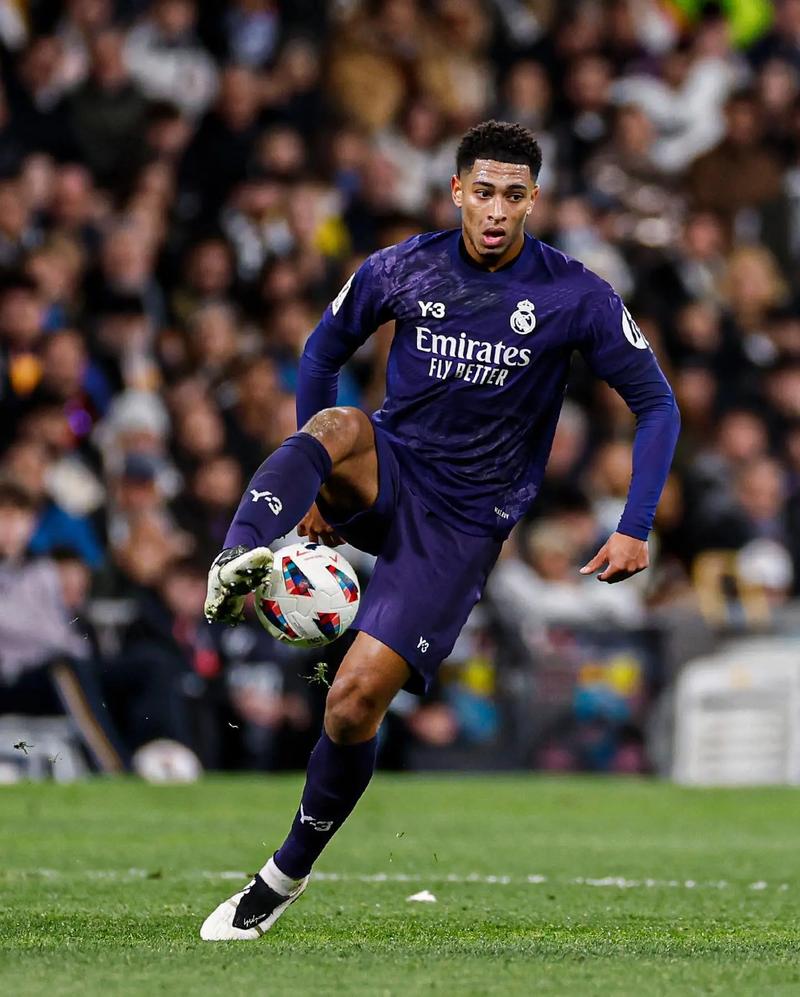 日职乙战报：河野贵志一锤定音，千叶市原1-0大分三神（J2战报：河野贵志制胜，千叶市原1-0小胜大分三神）