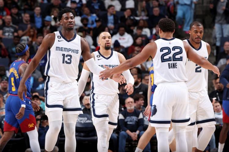 茹萨：努力终会证明一切，我们赢得的冠军让许多人意想不到（茹萨：付出终有回报，这个冠军出乎许多人意料）