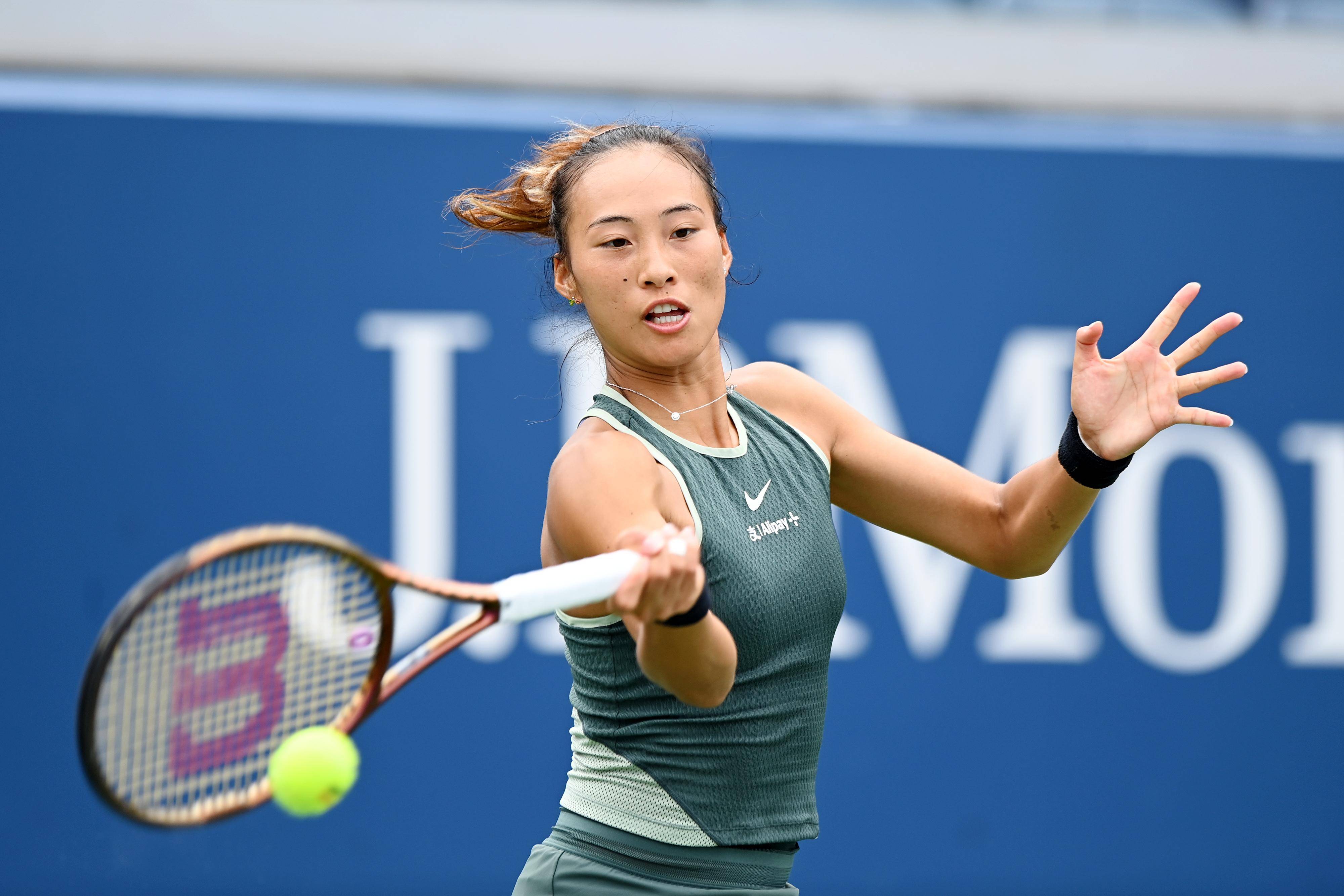 够的进攻空 够的进攻空