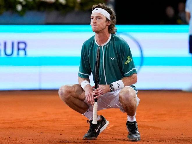 郑钦文在本 郑钦文在本